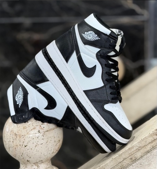 کتونی نایک ایر جردن Nike Air jordan ساخت ویتنام سایز ۴۰الی ۴۵فروش تکی و عمده ضمانت کالا