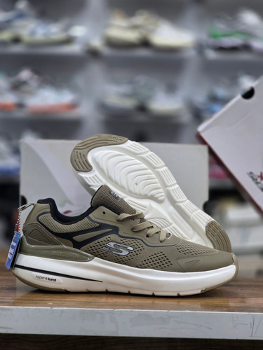 کتونی اسکیچرز کپسولی با زیره هایپر بوست/ Skechers Max cushioning/ساخت ویتنام/سایز ۴۰ تا ۴۵/فروش تکی و عمده ضمانت و کیفیت کالا