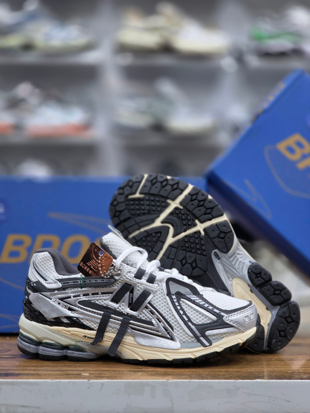 کتونی نیوبالانس ۱۹۰۶ /سایز ۴۰ الی ۴۵/ Newbalance 1906/ ساخت ویتنام / فروش تکی و عمده / ضمانت کالا