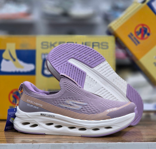 کتونی اسکیچرز اسلیپ اینس/Skechers slip ins/ساخت ویتنام/سایز ۴۰الی۴۵/فروش ویژه تکی و عمده