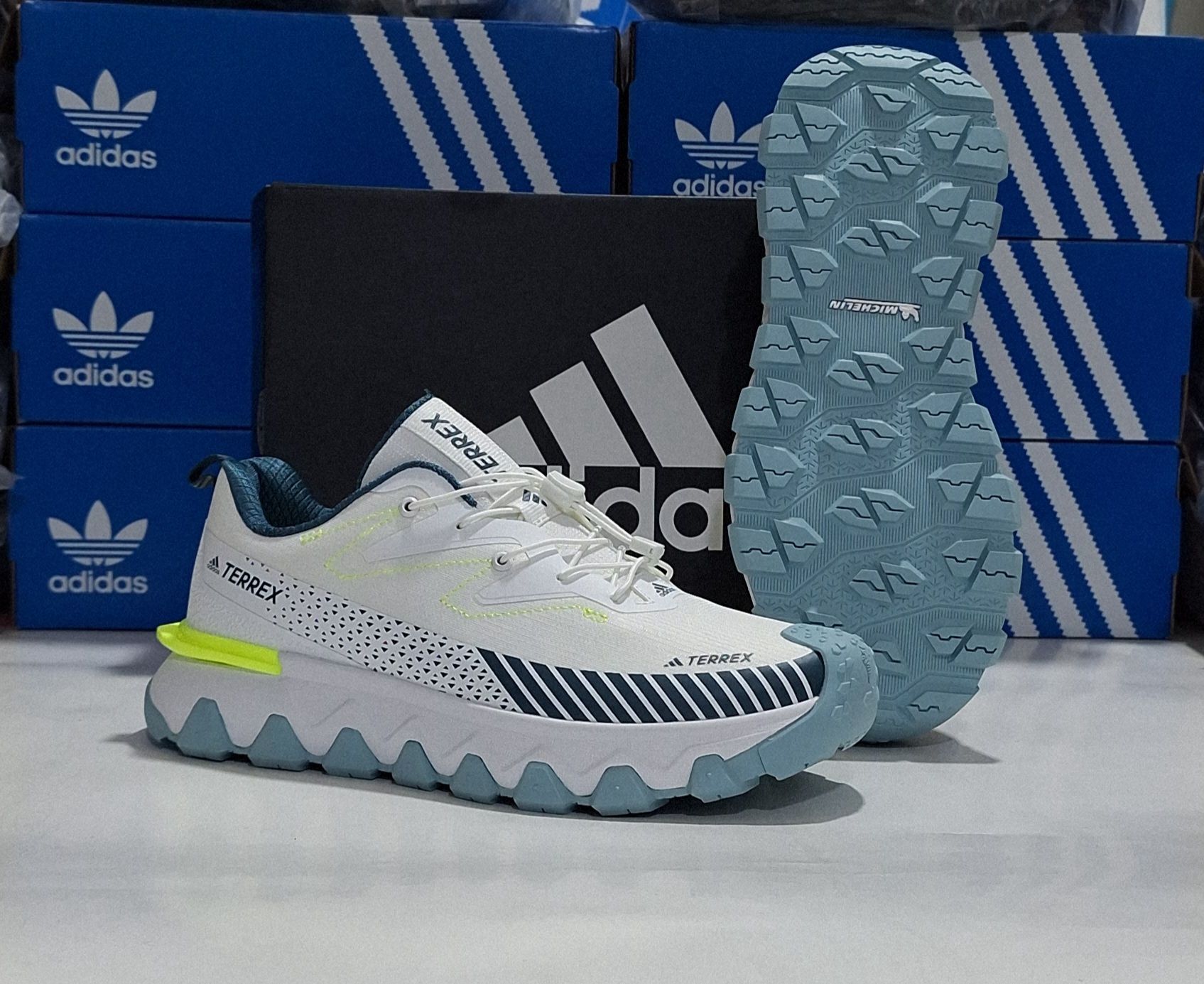 کتونی آدیداس ترکس/Adidas Terrex Free Vietnam/سایز ۴۰الی ۴۵/ساخت ویتنام/ فروش تکی و عمده/تضمین کیفیت کالا