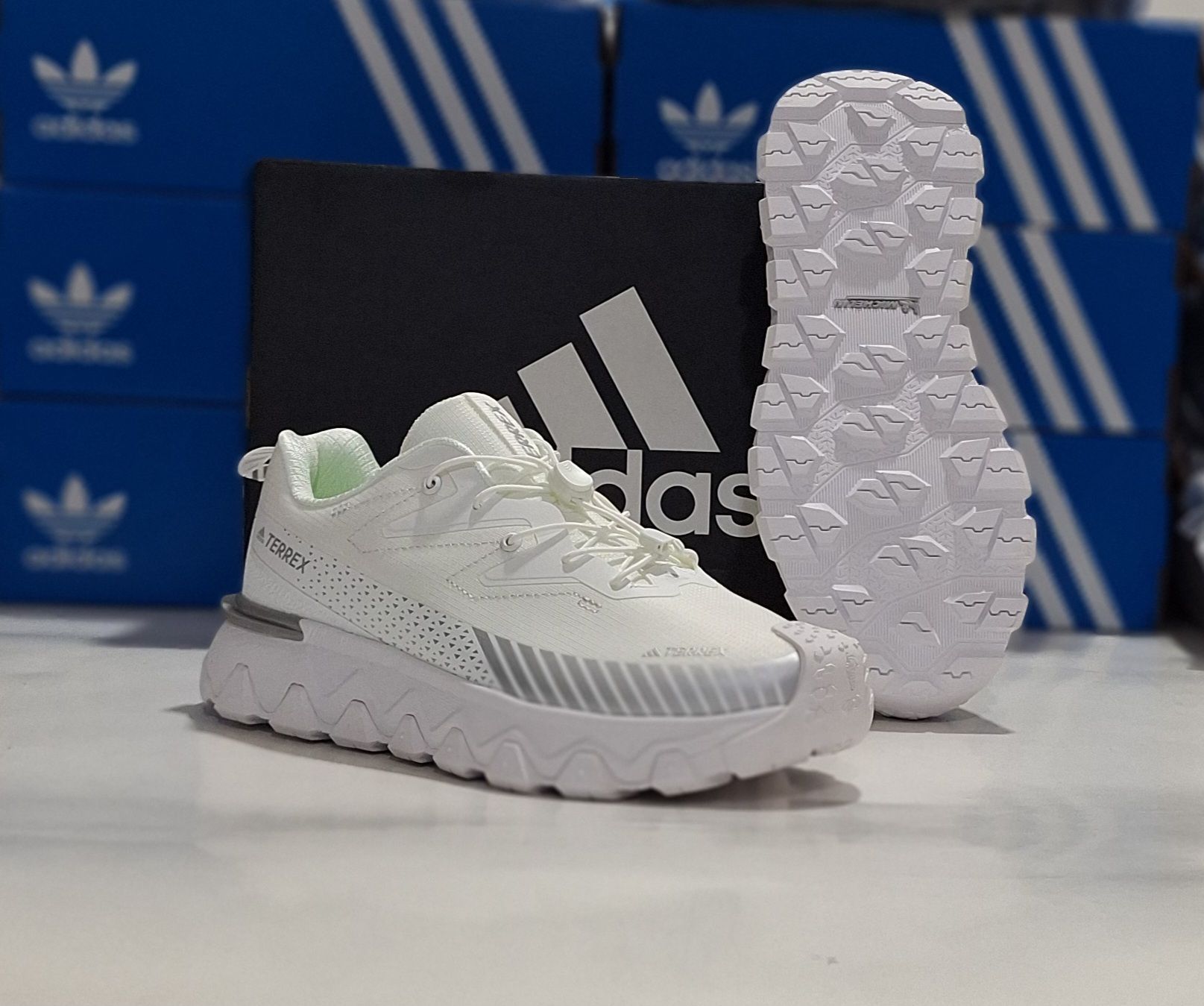 کتونی آدیداس ترکس/Adidas Terrex Free Vietnam/سایز ۴۰الی ۴۵/ساخت ویتنام/ فروش تکی و عمده/تضمین کیفیت کالا