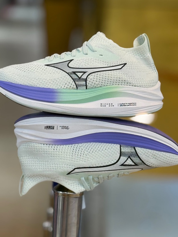 کفش مسترکوالیتی میزانو نئو ذن/ Mizuno neo zen / سایز ۳۶ الی ۴۵ / ساخت ویتنام / با ضمانت کیفیت کالا