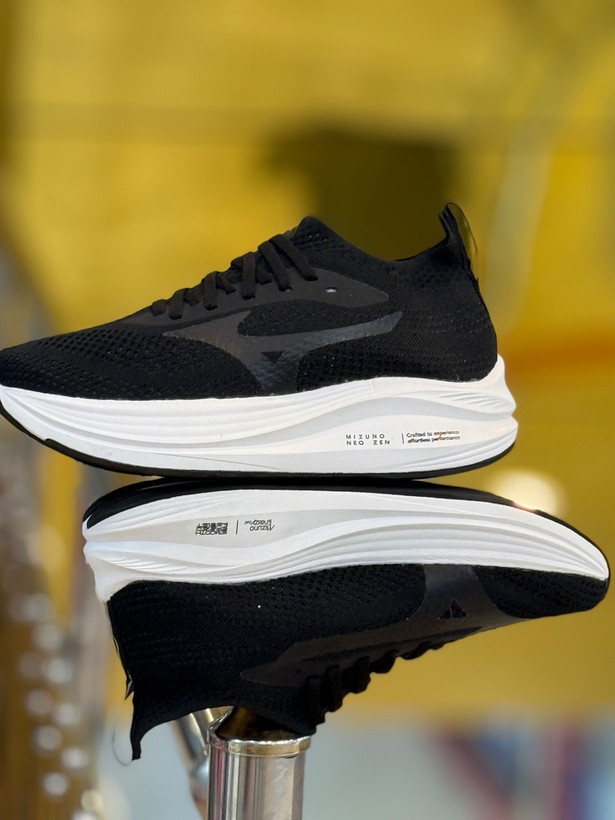 کفش مسترکوالیتی میزانو نئو ذن/ Mizuno neo zen / سایز ۳۶ الی ۴۵ / ساخت ویتنام / با ضمانت کیفیت کالا