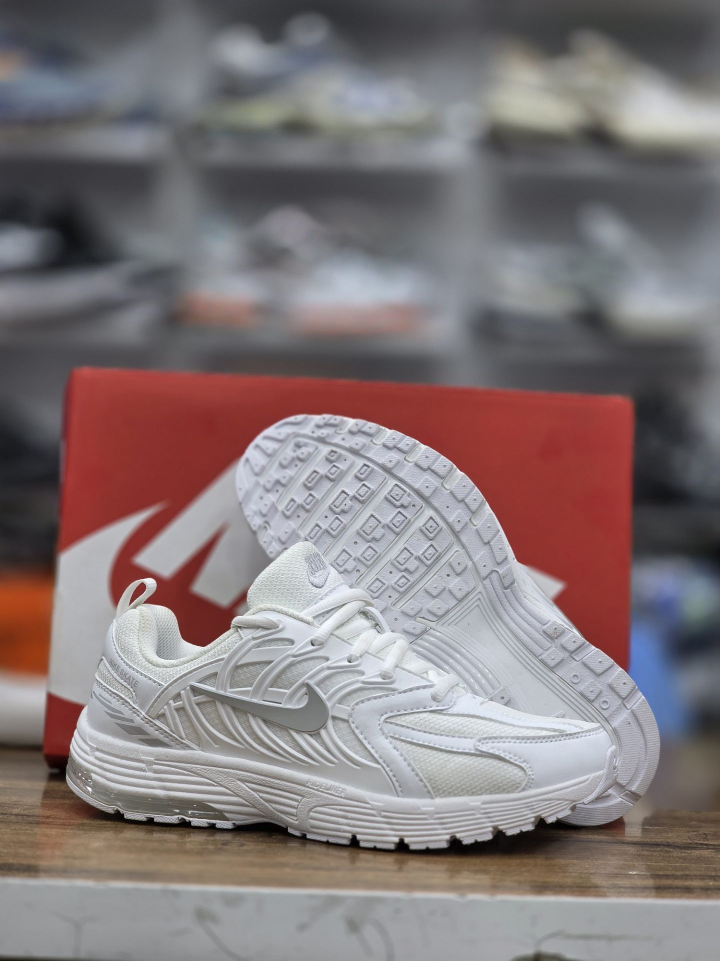 کتونی نایک اسکات رانینگ و پیاده رویی/سایز۴۰الی ۴۵/ساخت ویتنام/ Nike skate/فروش تکی و عمده/تضمین کیفیت کالا