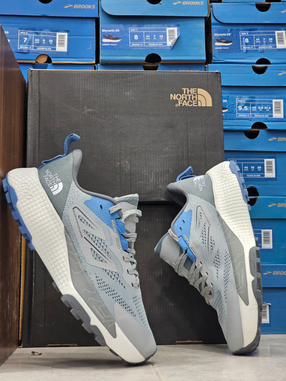 کتونی نورث فیس آلتامسا ۵۰۰ / سایز ۴۰ الی ۴۵ / ساخت ویتنام/North Face Altamesa 500 / ضمانت کالا