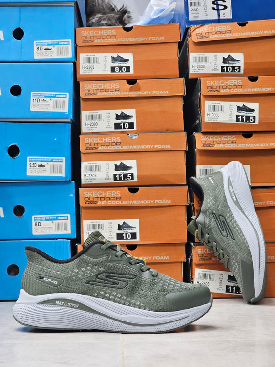 کتونی طبی اسکیچرز مکس کوشن/ Skechers Max Cushioning/ مخصوص پیاده روی و روزمرگی/ سایز 40 الی 45/ ساخت ویتنام/جعبه و بارکد دار / ضمانت کالا