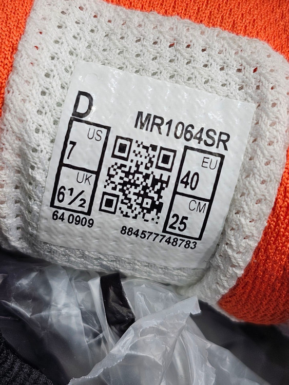 کتونی مسترکوالیتی نیوبالانس 1064/سایز 40 الی 45/ساخت ویتنام/New Balance 1064/تضمین کیفیت کالا/فروش تکی و عمده