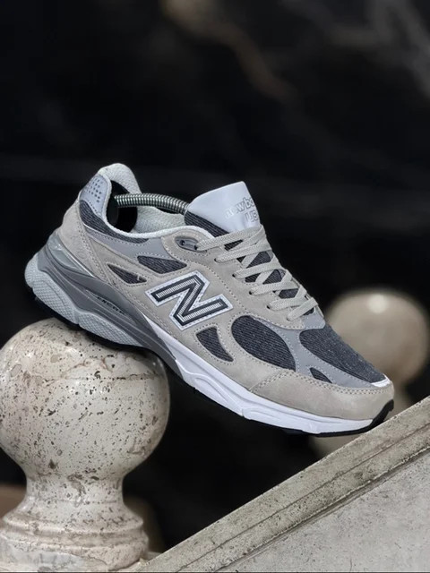 کتونی مسترکوالیتی نیوبالانس 990/سایز 40 الی 45/ساخت ویتنام/New Balance 990/ضمانت اصالت کالا