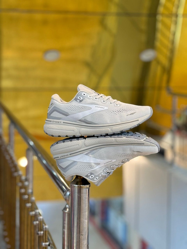 بروکس گاست 15/Brooks Ghost15/سایز 36/45 / بالاترین کیفیت وارداتی