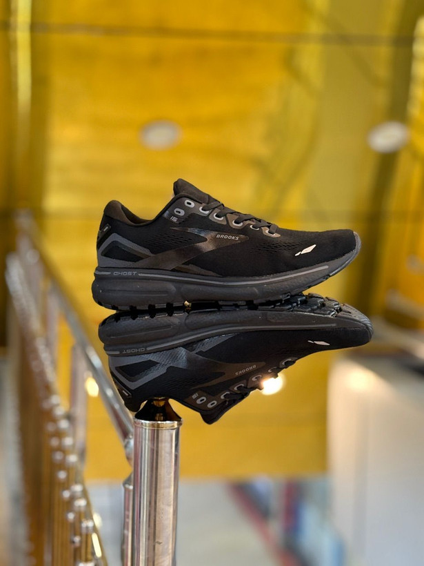 بروکس گاست 15/Brooks Ghost15/ساخت ویتنام/سایز۳۶الی ۴۵/ بالاترین کیفیت وارداتی/فروش تکی و عمده