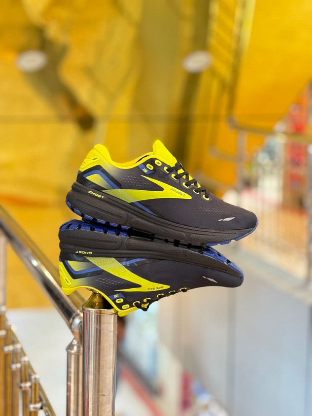 بروکس گاست 15/Brooks Ghost15/ساخت ویتنام/سایز۳۶الی ۴۵/ بالاترین کیفیت وارداتی/فروش تکی و عمده