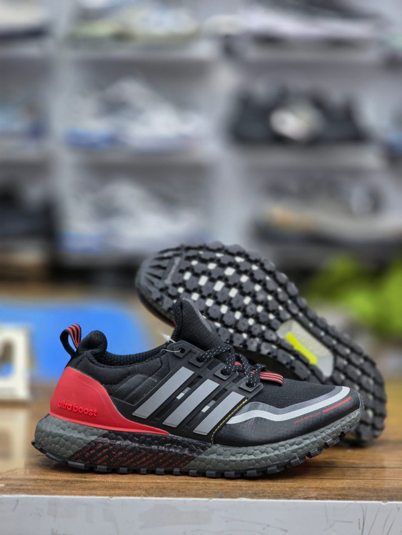 کتونی آدیداس اولترا بوست/ سایز ۳۶ ۳۷ ۳۸ ۳۹ ۴۰ / ساخت ویتنام / Adidas ultraboost All Terrain vietnam