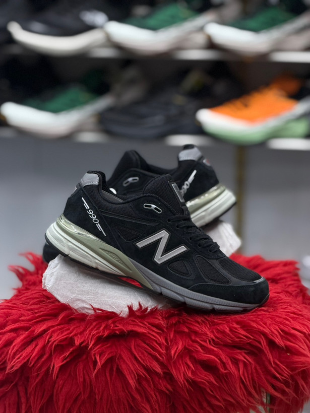 کتونی مسترکوالیتی نیوبالانس ۹۹۰ newbalance 990 / کیفیت مسترکوالیتی / ضمانت کالا ۲۰۲۵ / سایز ۴۰ الا ۴۵