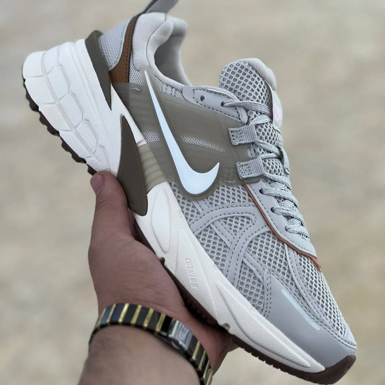 کتونی ویتنامی نایک کشلون وی تو کی ساخت ویتنام باجعبه Nike V2k Run سایز ۴۰ الی ۴۵، فروش تکی و عمده