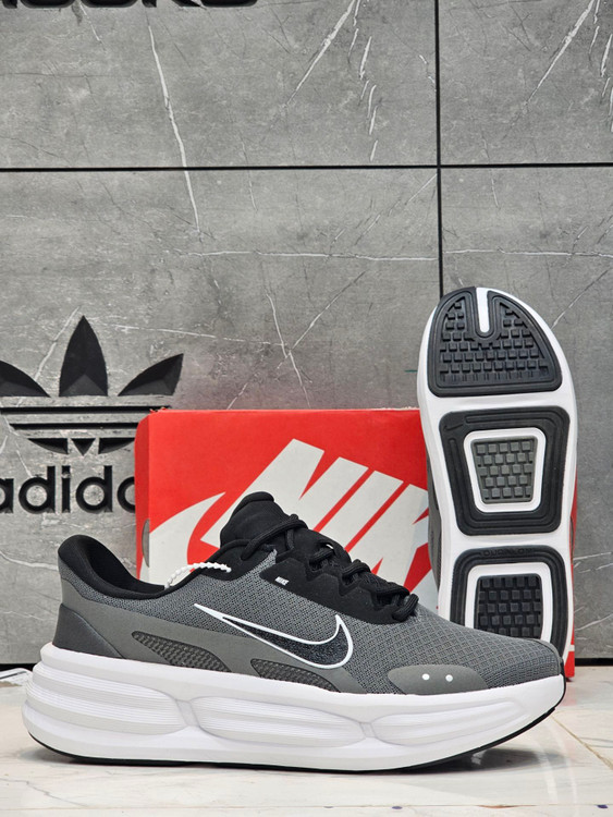 کتونی نایک کامفورت وارداتی مسترکوالیتی/ سایز ۴۰ الی ۴۵/Nike Comfort/ فروش عمده و تک