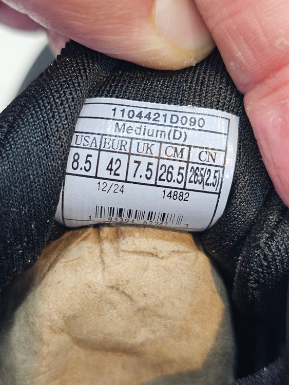 کتونی بروکس گاست ۱۷ / Brooks Ghost 1۷ / سایزبندی 40 تا 45/ساخت ویتنام/ فروش تکی و عمده/ ضمانت کالا
