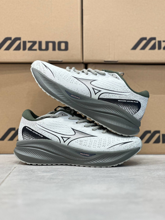 کتونی میزانو آسترو پلاس مسترکوالیتی /Mizuno Astro Plus/ساخت ویتنام/سایز ۴۰ الی ۴۵/فروش تکی و عمده/ضمانت کیفیت کالا