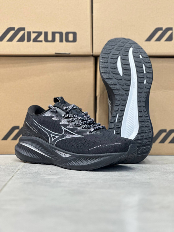 کتونی میزانو آسترو پلاس مسترکوالیتی /Mizuno Astro Plus/ساخت ویتنام/سایز ۴۰ الی ۴۵/فروش تکی و عمده/ضمانت کیفیت کالا