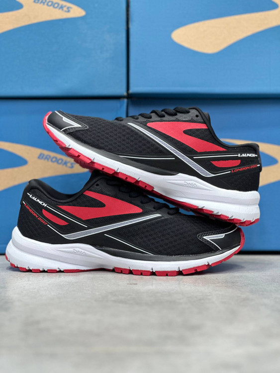 کتونی بروکس لانچ چهار وارداتی/Brooks Lunch 4/ سایز 40 الی 45