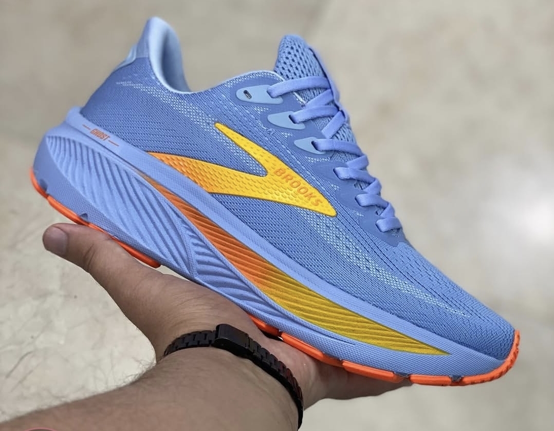 کتونی ویتنامی ست زنانه و مردانه بروکس گاست ۱۷ Brooks ghost 17 / ضمانت کیفیت / سایز ۳۹ تا ۴۵