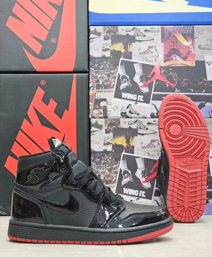 کتونی نایک جردن Nike jordan vietnamساخت ویتنام سایز 40 تا 45 فروش تکی وعمده