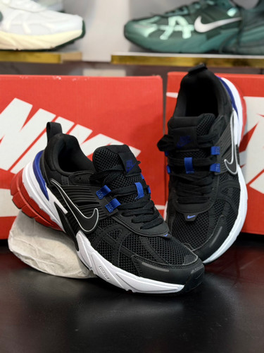 کتونی نایک وی تو کی Nike V2k Run مسترA/ساخت ویتنام/سایز ۴۰ ۴۱ ۴۲ ۴۳ ۴۴ ۴۵/باجعبه بارکد دار/فروش تکی و عمده/ضمانت و کیفیت ویتنام