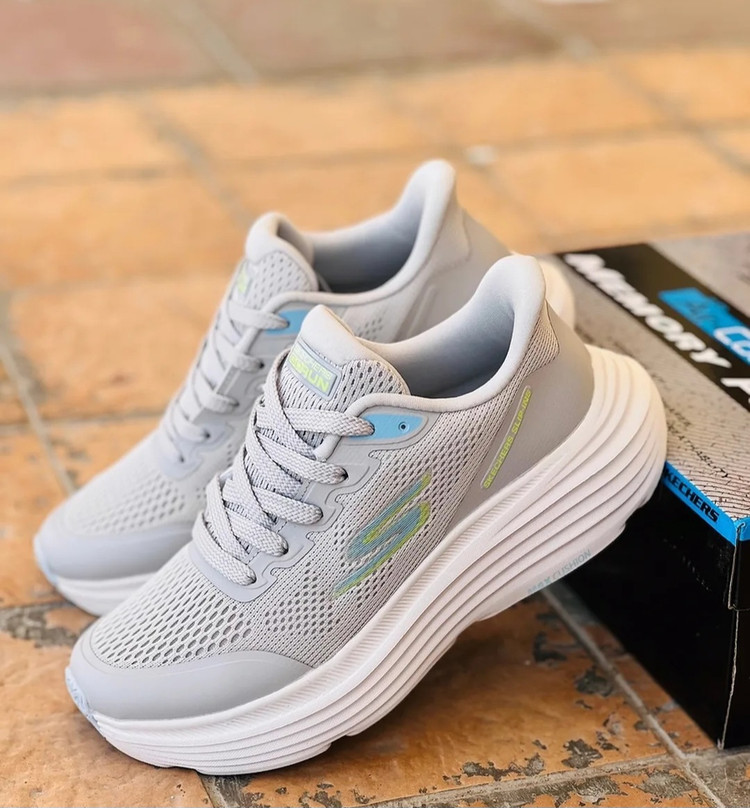 کتونی راحت و سبک اسکیچرزمکس کوشن skechers max cushioning کیفیت مستر درجه ۱ /ساخت ویتنام/سایز بندی 37_۳۸_۳۹_۴۰/تضمین کیفیت کالا/فروش تکی و عمده