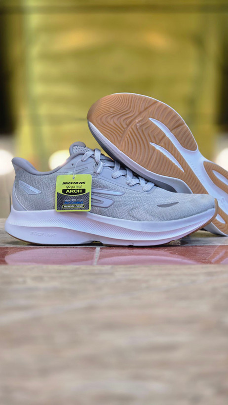 کتونی اسکیچرز اسلیپ مستر کوالیتی A/اصل ویتنام /Skechers Slip-ins Max Cushioning /سایز ۴۰ ۴۱ ۴۲ ۴۳ ۴۴ ۴۵/فروش تکی و عمده