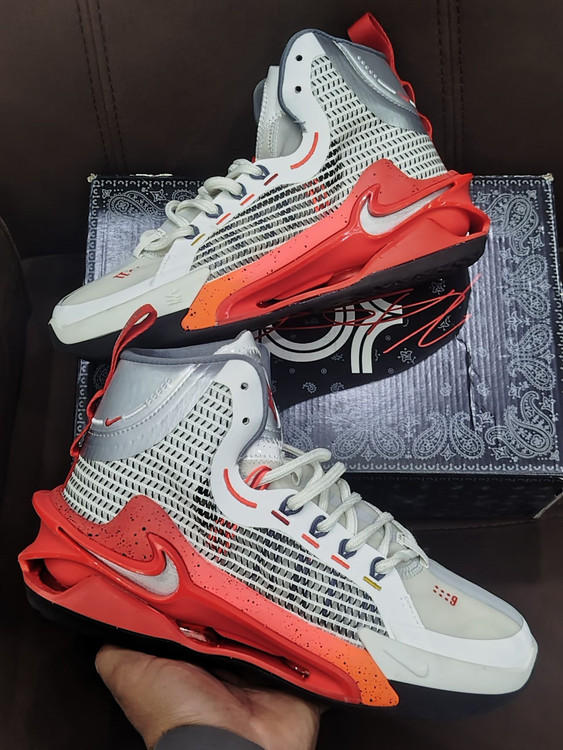 کتونی بسکتبال نایک ایر زوم جی‌تی جامپ/Nike Air Zoom Jump/ ساخت ویتنام /سایز ۴۰,۴۲,۴۵