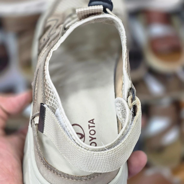 صندل تویوتا ویتنامی/Toyota Sandals Vietnam/سایز 40 ۴۱ ۴۲ ۴۳ ۴۴ ۴۵/ساخت ویتنام/ فروش عمده و تک/ضمانت و کیفیت کالا