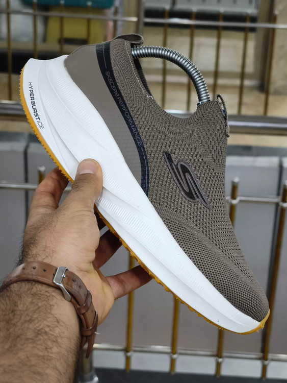 کتونی مسترکوالیتی اسکیچرز اسلیپ اینس/ساخت ویتنام /Skechers Slip-ins Max Cushioning /سایز ۴۰ ۴۱ ۴۲ ۴۳ ۴۴ ۴۵/فروش تکی و عمده/ضمانت کالا