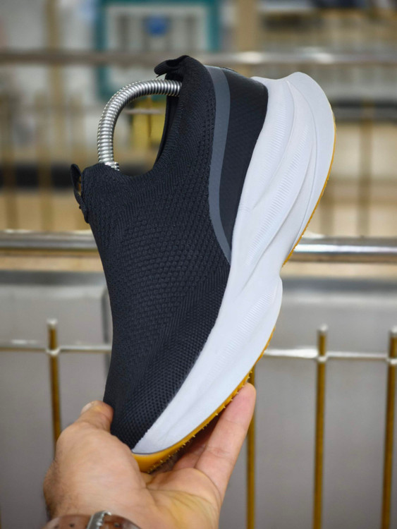 کتونی مسترکوالیتی اسکیچرز اسلیپ اینس/ساخت ویتنام /Skechers Slip-ins Max Cushioning /سایز ۴۰ ۴۱ ۴۲ ۴۳ ۴۴ ۴۵/فروش تکی و عمده/ضمانت کالا