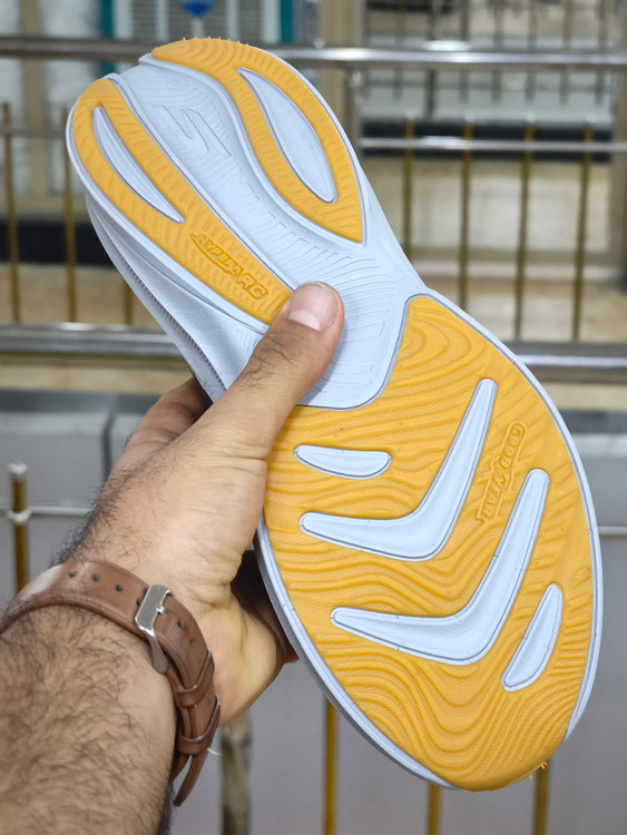 کتونی مسترکوالیتی اسکیچرز اسلیپ اینس/ساخت ویتنام /Skechers Slip-ins Max Cushioning /سایز ۴۰ ۴۱ ۴۲ ۴۳ ۴۴ ۴۵/فروش تکی و عمده/ضمانت کالا