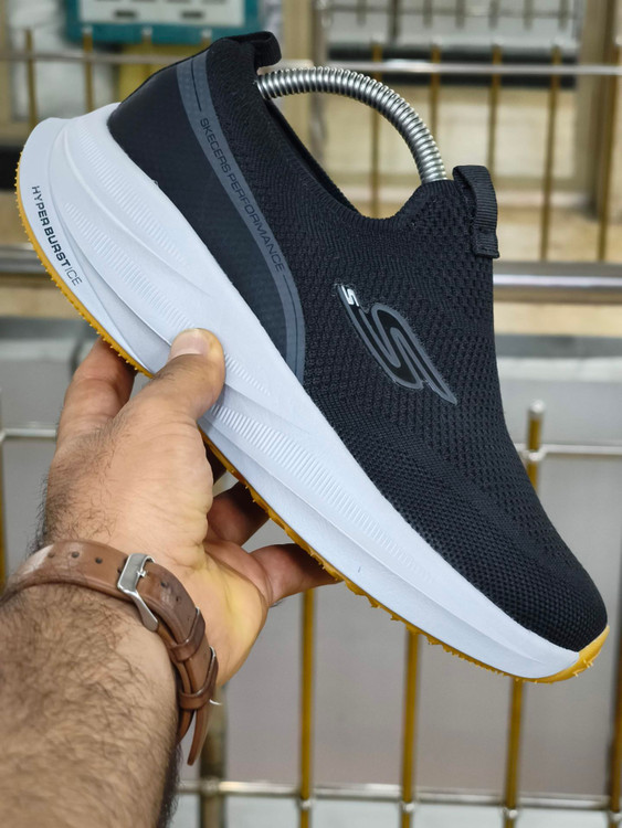 کتونی مسترکوالیتی اسکیچرز اسلیپ اینس/ساخت ویتنام /Skechers Slip-ins Max Cushioning /سایز ۴۰ ۴۱ ۴۲ ۴۳ ۴۴ ۴۵/فروش تکی و عمده/ضمانت کالا