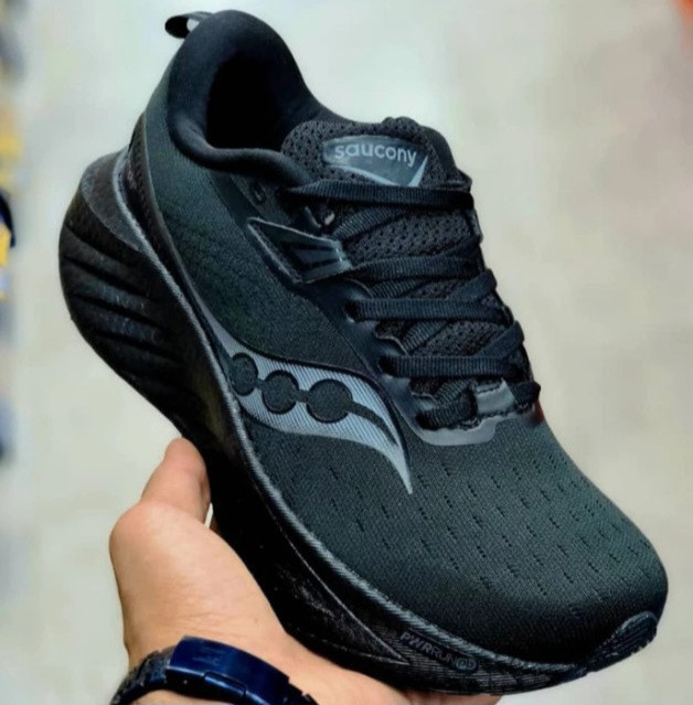 کتونی رانینگ و پیاده رویی ساکونی تریمپ۲۲/ Saucony Triumph 22/ساخت ویتنام/سایز ۳۶الی ۴۶/ضمانت کیفیت کالا/فروش تکی و عمده