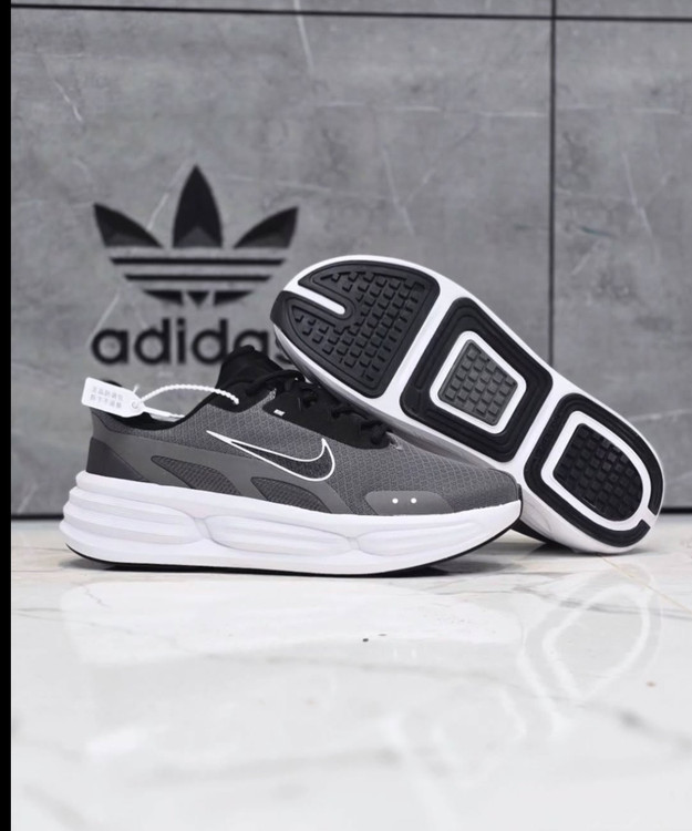 کتونی نایک کامفورت پیاده رویی و رانینگ/ سایز ۴۰ ۴۱ ۴۲ ۴۳ ۴۴ ۴۵/Nike Comfort/ساخت ویتنام/فروش تکی و عمده/ضمانت کیفیت کالا/
