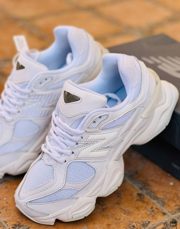 کتونی نیوبالانس 9060 مسترکوالیتی /سایز 37 الی 40/New Balance 9060/ فروش عمده و تک
