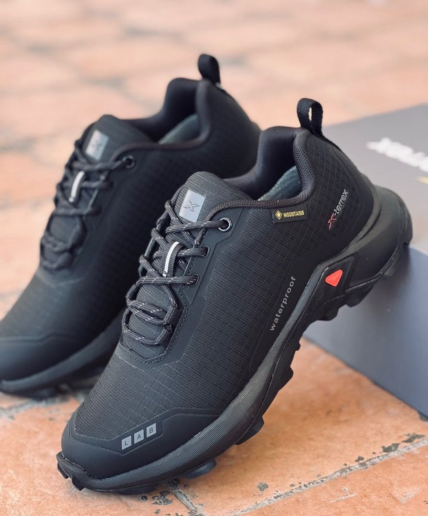 کتونی طبیعتگردی و ضد آب ایکس ترکس/ساخت ویتنام/سایز ۴۱ الی ۴۵/x-terrex waterproof/فروش تکی و عمده/ضمانت اصالت کالا