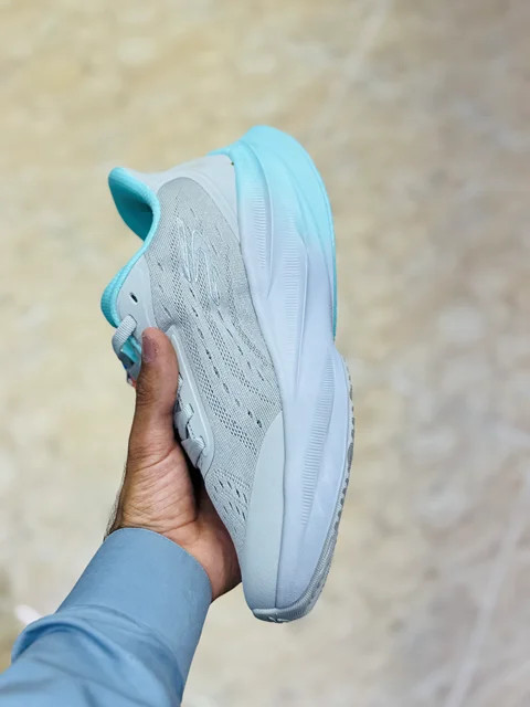 کتونی اسکیچرز هایپر برست کربن مستر کوالیتی/Skechers Hyper Burst Carbon/ساخت ویتنام/سایز۳۷ الی ۴۰/فروش تکی و عمده