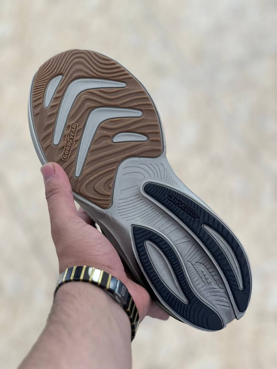 کتونی مسترکوالیتی اسکیچرز هایپر برست کربن /Skechers Hyper Burst Carbon/ساخت ویتنام/سایز ۴۰ الی ۴۵/فروش تکی و عمده/ضمانت کیفیت کالا