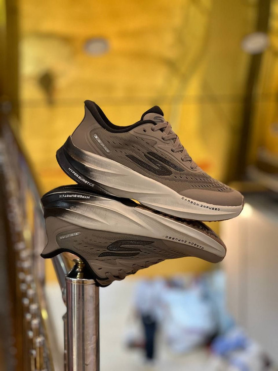 کتونی مسترکوالیتی اسکیچرز هایپر برست کربن /Skechers Hyper Burst Carbon/ساخت ویتنام/سایز ۴۰ الی ۴۵/فروش تکی و عمده/ضمانت کیفیت کالا