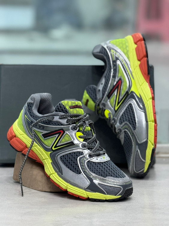 کتونی مسترکوالیتی نیوبالانس ۸۶۰/سایزبندی ۳۶،۳۷/ساخت ویتنام/New Balance 860V3/فروش تکی و عمده/ضمانت و کیفیت کالا
