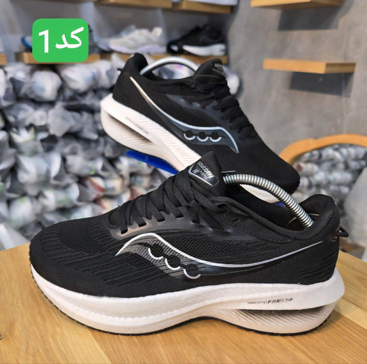 کتونی زنانه و مردانه رانینگ و پیاده روی ساکونی مدل تریومف ۲۱ / triumph 21 / ضمانت کیفیت کالا / فروش عمده و تک / سایز بندی ۳۶ تا ۴۵