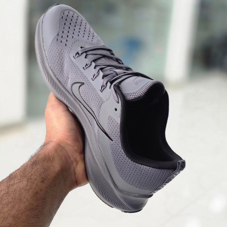 کتونی نایک مسترکوالیتی ایرزوم Nike Air Zoom /ساخت ویتنام/سایز ۴۱ الی ۴۵/ضمانت اصالت کالا/فروش تکی و عمده/