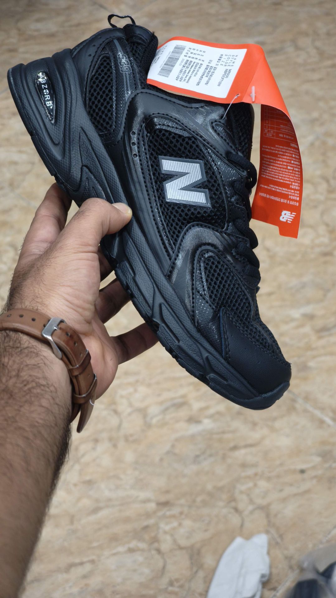 کتونی نیوبالانس ۵۳۰ مستر کوالیتی ست زنانه و مردانه/سایز ۳۷ الی ۴۵/New Balance 530/ساخت ویتنام/فروش تکی و عمده