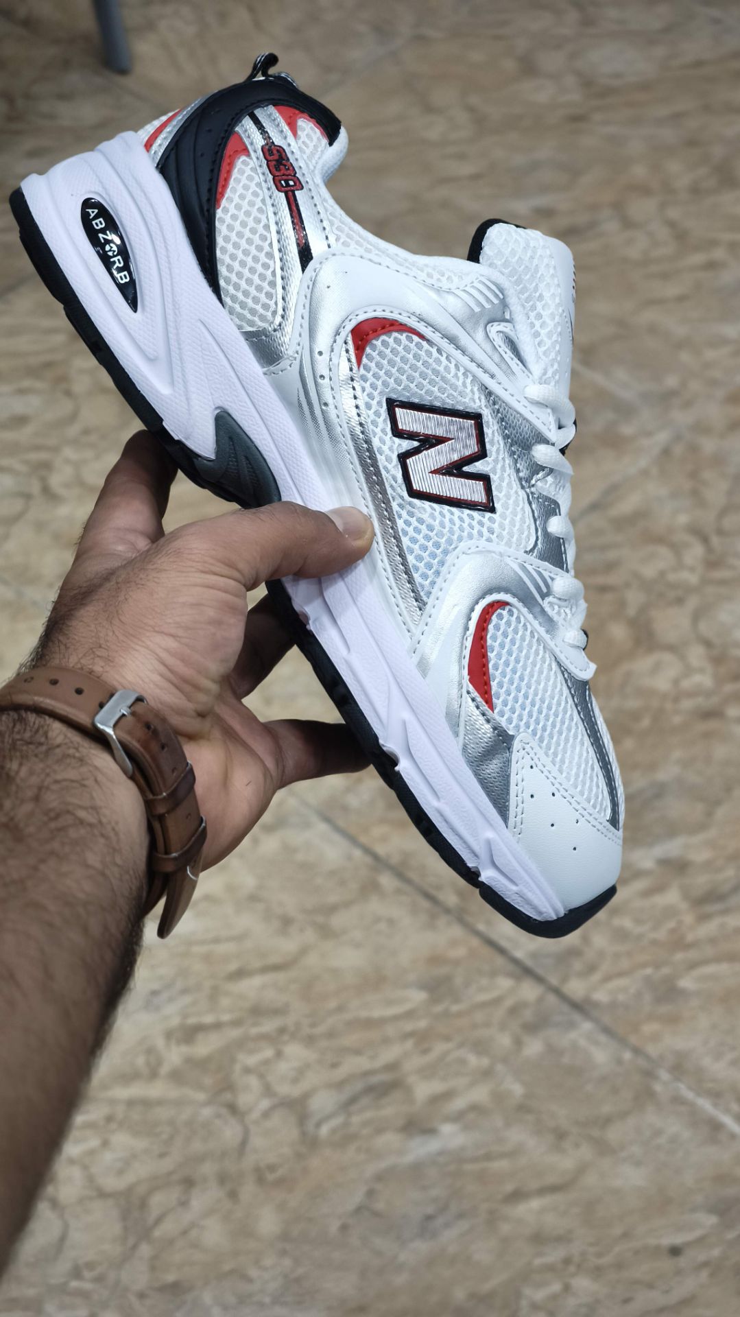 کتونی نیوبالانس ۵۳۰ مستر کوالیتی ست زنانه و مردانه/سایز ۳۷ الی ۴۵/New Balance 530/ساخت ویتنام/فروش تکی و عمده