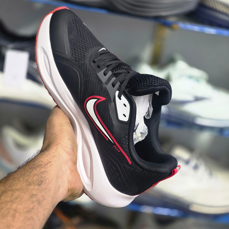 کتونی ویتنامی نایک ایر زوم وینفلو 2/سایز 40 ۴۱ ۴۲ ۴۳ ۴۴ ۴۵/Nike Air Zoom Winflo 2/ساخت ویتنام جعبه بارکد دار/ فروش ویژه