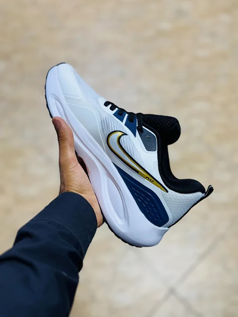 کتونی ویتنامی نایک ایر زوم وینفلو 2/سایز 40 ۴۱ ۴۲ ۴۳ ۴۴ ۴۵/Nike Air Zoom Winflo 2/ساخت ویتنام جعبه بارکد دار/ فروش ویژه