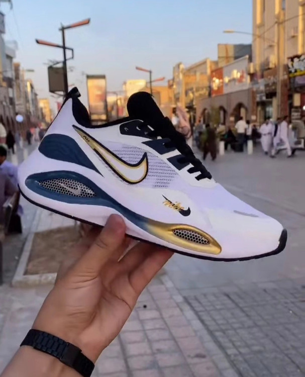 کتونی ویتنامی نایک ایر زوم وینفلو 2/سایز 40 ۴۱ ۴۲ ۴۳ ۴۴ ۴۵/Nike Air Zoom Winflo 2/ساخت ویتنام جعبه بارکد دار/ فروش ویژه